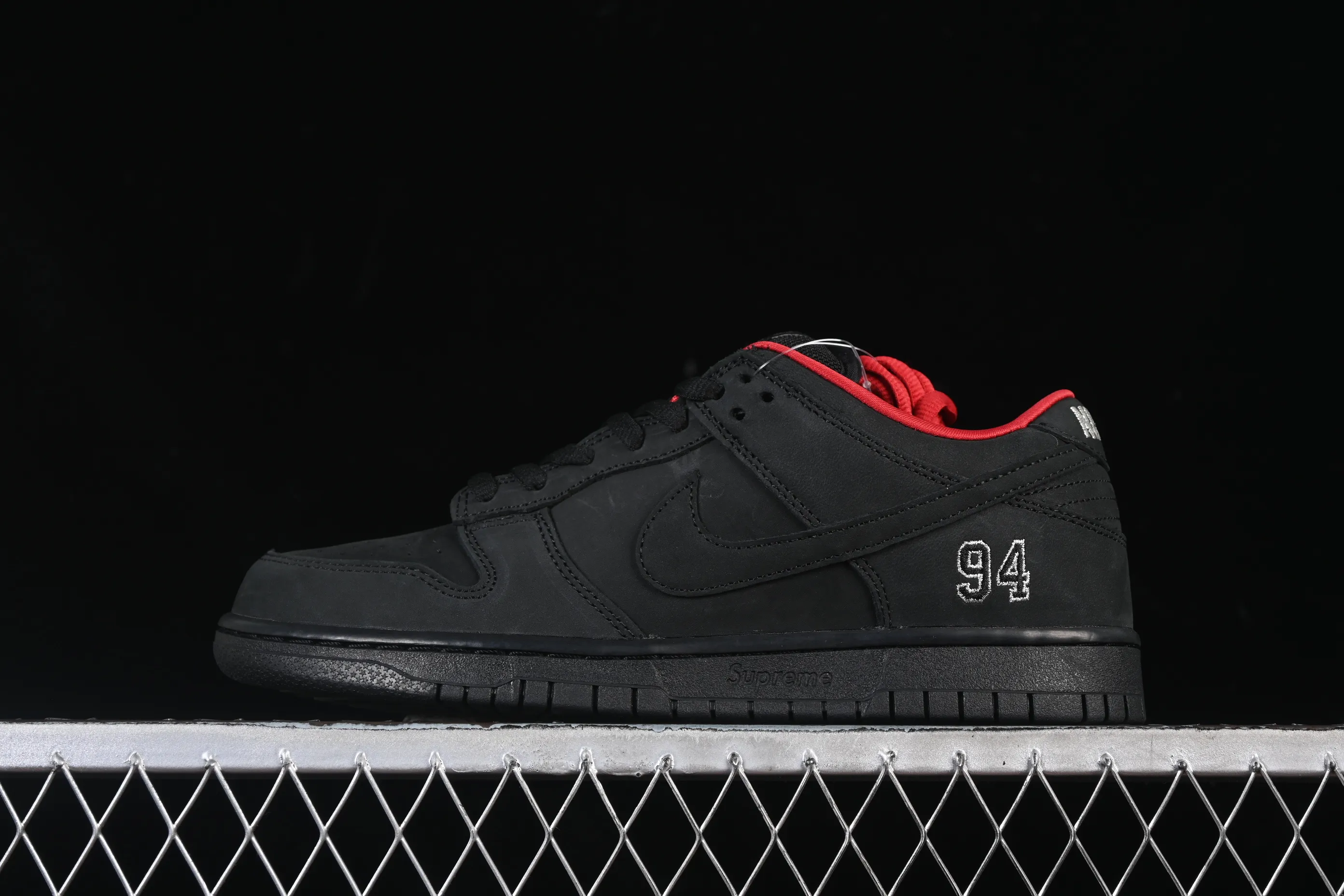All categories Nk SB Dunk Series Nk SB Dunk Low low-top sneakers C version Supreme x Nike Dunk SB Dunk Low joint brown and yellow low-top casual skateboard shoes HQ8487-001